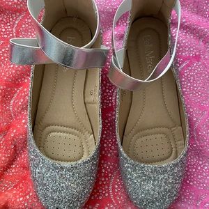 Bella Marie Silver Glitter Flats